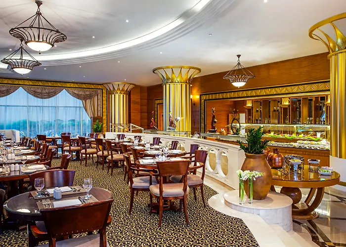 Corniche Hotel Abu Dabi