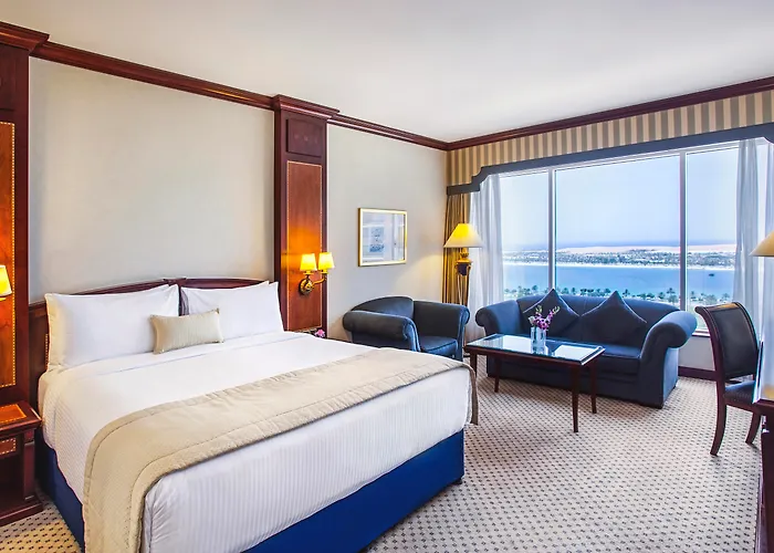 Corniche Hotel Abu Dabi