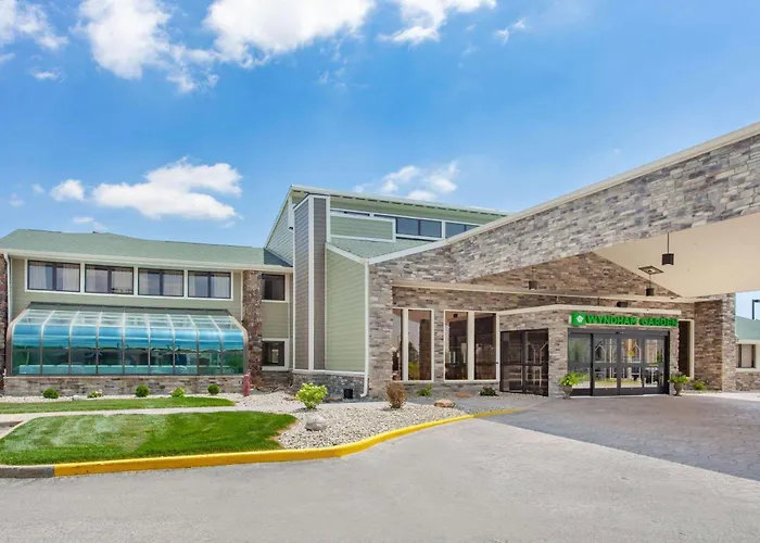 Wyndham Garden Fort Wayne