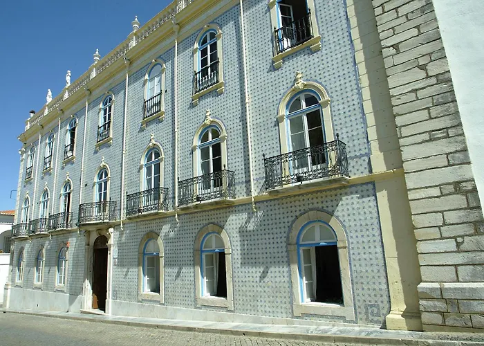 Hotel De Moura
