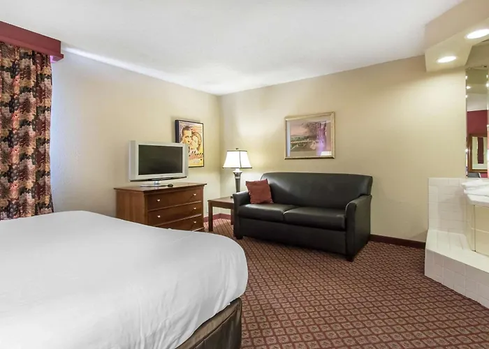 Greenstay Hotel Joplin Missouri
