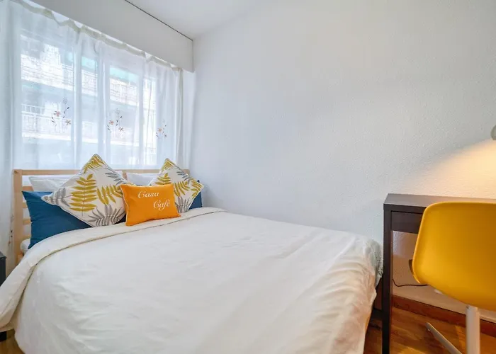 B CasaCafé Madrid Pozuelo 2 Baño Fuera de la habitacion o COMPARTIDO Pozuelo de Alarcón