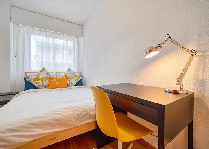 B CasaCafé Madrid Pozuelo 2 Baño Fuera de la habitacion o COMPARTIDO