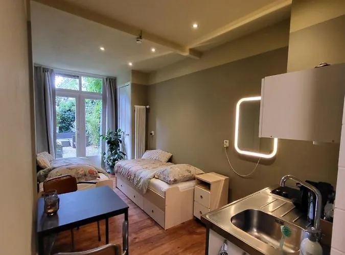 De Doorgang Bed and Breakfast Groningen