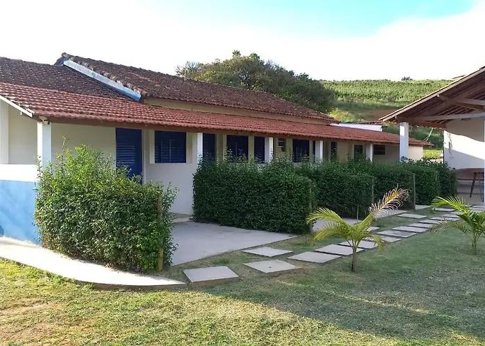 Pousada Vale Das Cachoeiras Bueno Brandão