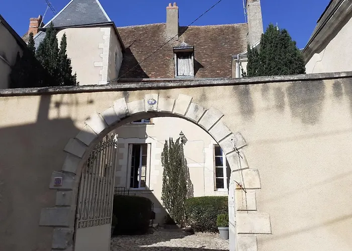 Aparthotel Le Logis de Saint Cyr à Issoudun