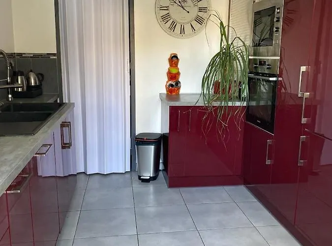Cosy Room - Maison Covoyageurs Pessac