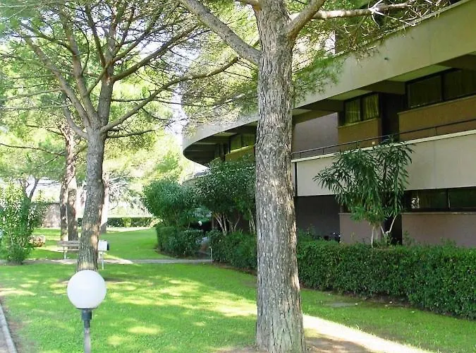 Isa - Studio 2 Beds In Residence With Swimming-Pool Bed And Bath Linen Included Marina Di Bibbona