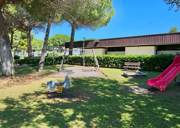 Isa-Apartment 3 Beds In Residence With Swimming-Pool Bed And Bath Linen Included Marina Di Bibbona
