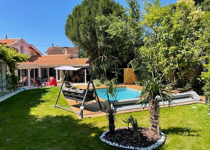 Merig'Home Chambre Bd Climatisee Dans Maison Avec Piscine Au Calme En Ville, Sdb & Toilettes Prives Angoulême
