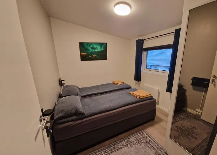 Northern Living 2 Room With Shared Bathroom Tromsø