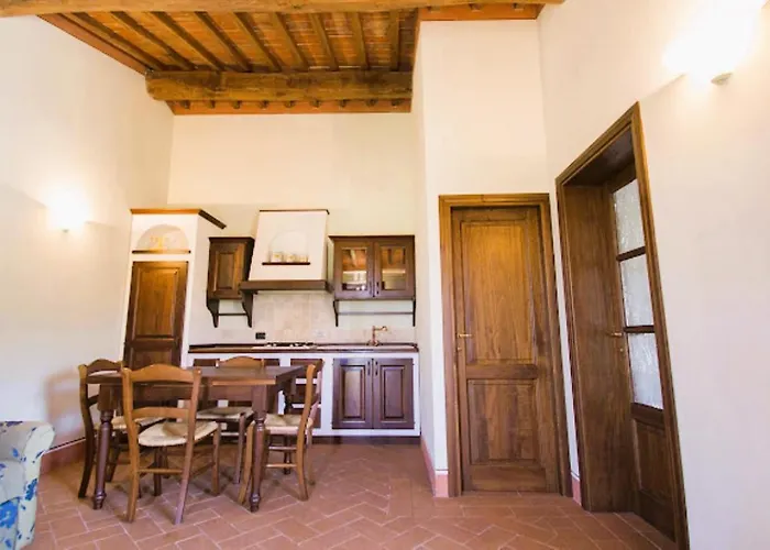 Isa-Il Casale Di Donoratico, Residence With Swimming Pool Just 5 Minutes From The Beach Of Marina Di Castagneto