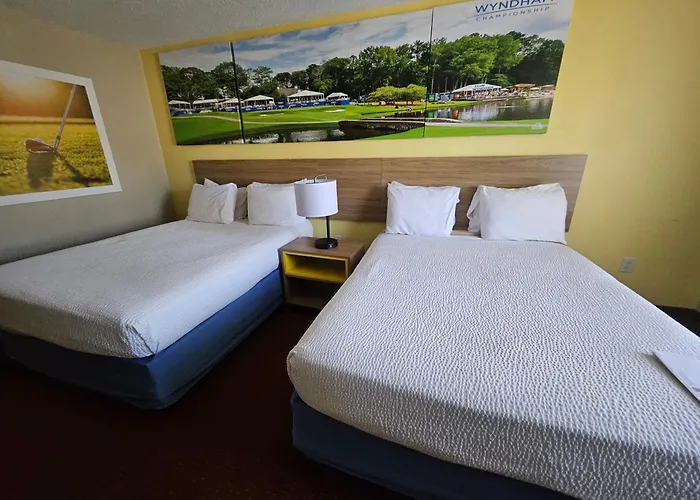 Days Inn By Wyndham Greensboro Nc