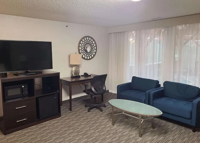 Best Western Plus Como Park Hotel Saint Paul