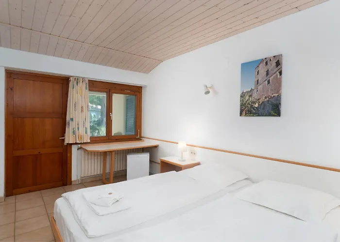 Feriendorf zum störrischen Esel Calvi 