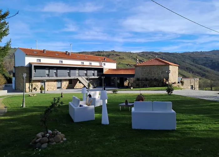 Alqueiturismo - Casas De Campo Guarda