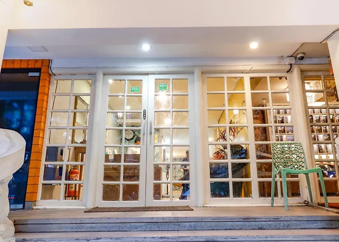 Fabhotel Park Inn - Indiranagar