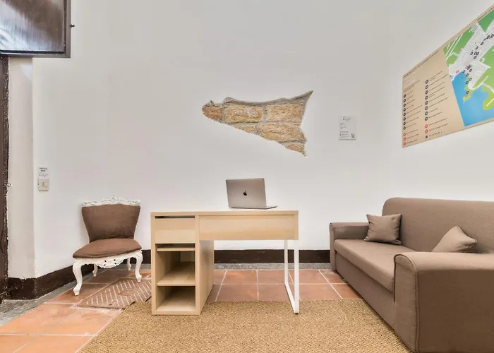 Voilà Rooms Guest House Terrasini