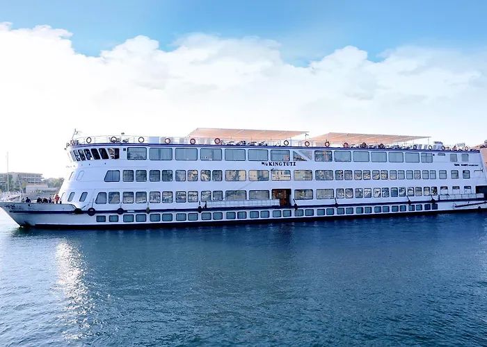 Nile Cruise Luxor Aswan 3,4 And 7 Nights Hotel