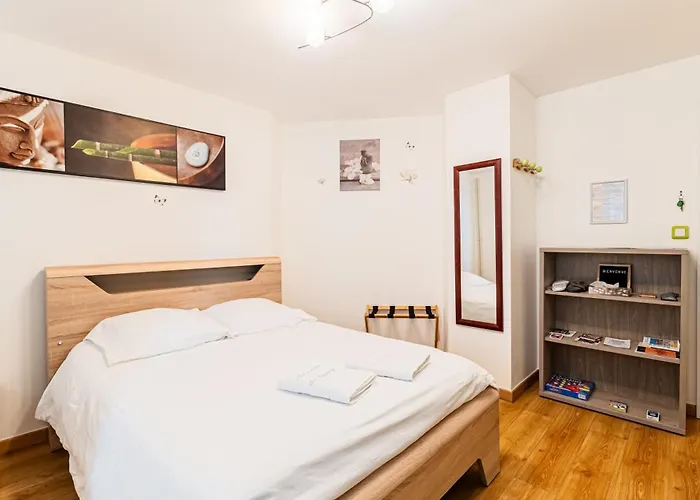 Chambre d'hôtes Au Coeur De NancyB&B