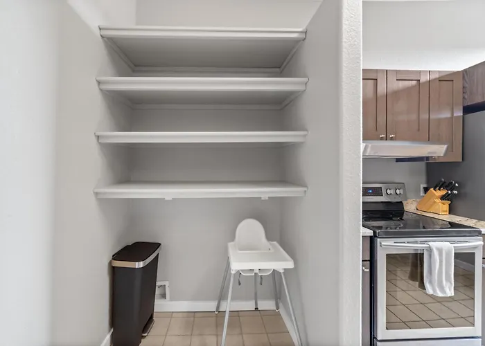 Downtown Modern Condo Inside The Historic St Regis Grand Junction