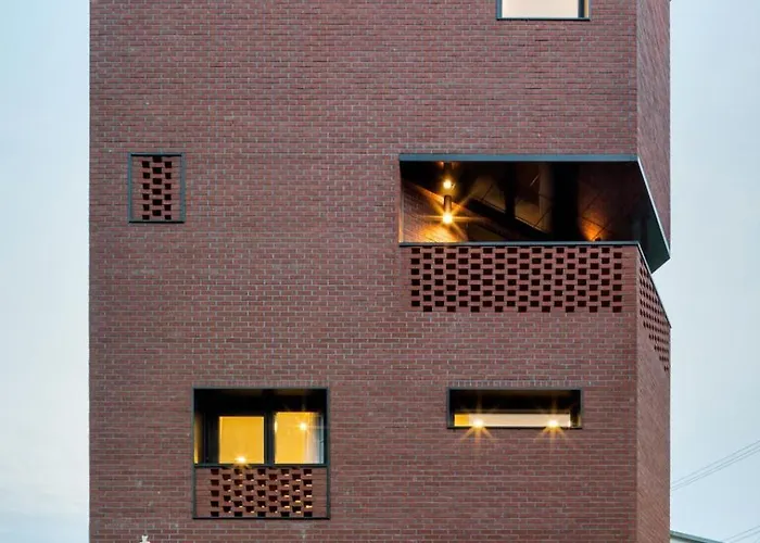 Space In Blackstone Seul