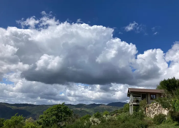 Mountain Log Cabin O Lobo Cabeceiras de Basto