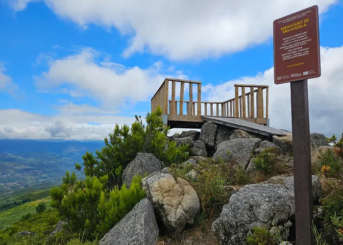 Mountain Log Cabin O Lobo Cabeceiras de Basto
