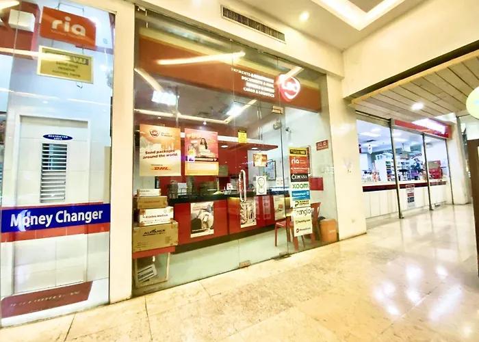 Group-Friendly Cebu Condo With Mall Access