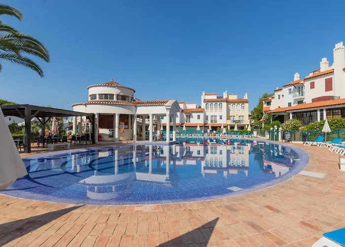 Modern Retreat 3 Bedroom In Vilamoura