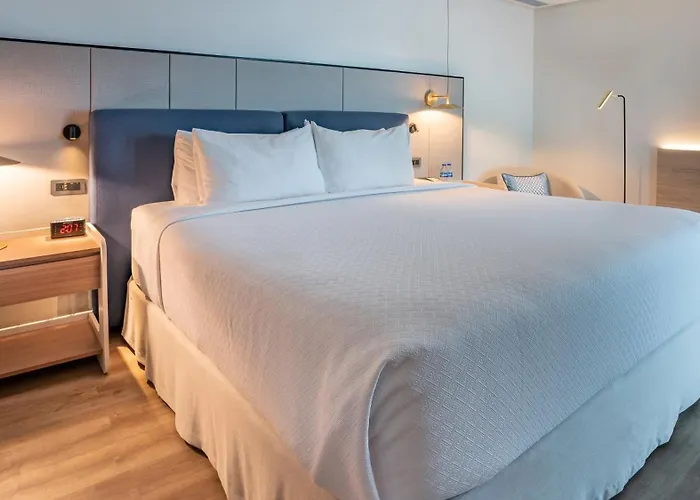 Hotel Crowne Plaza Santo Domingo By Ihg