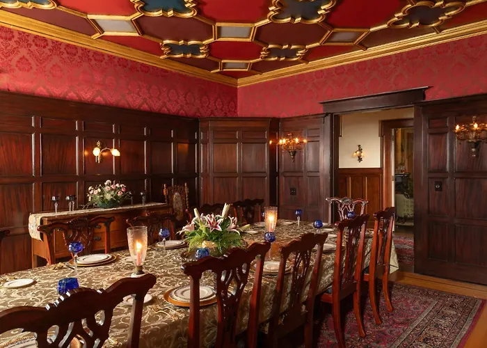 Bed and Breakfast 300 Clifton Minneapolis