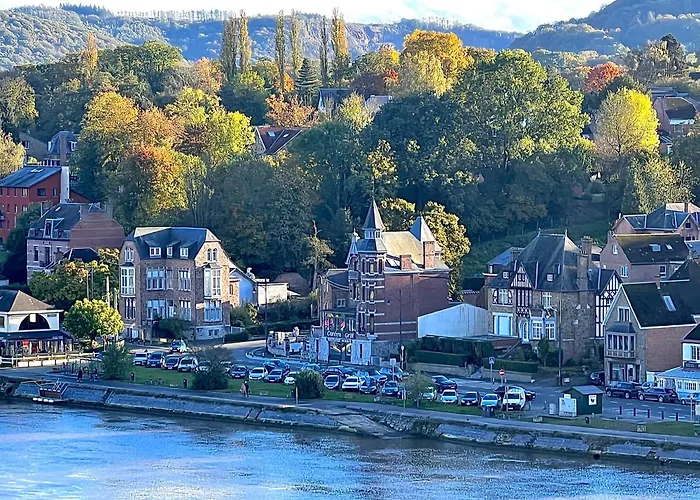 Mes Caprices B&B Villa Mosan Bord De Meuse Namur