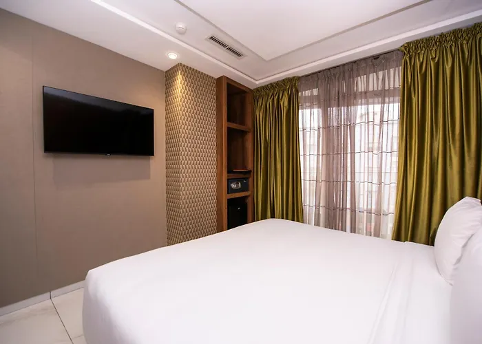 Magnifique Hotel