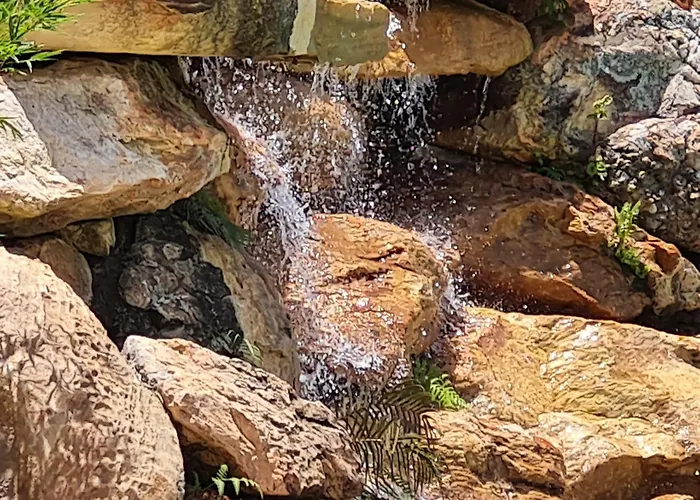 Chalé defronte Lagoa na Serra do Cipó próximo a Cachoeira Grande, Cachoeira do Pedrão e Cachoeira Véu da Noiva Jaboticatubas