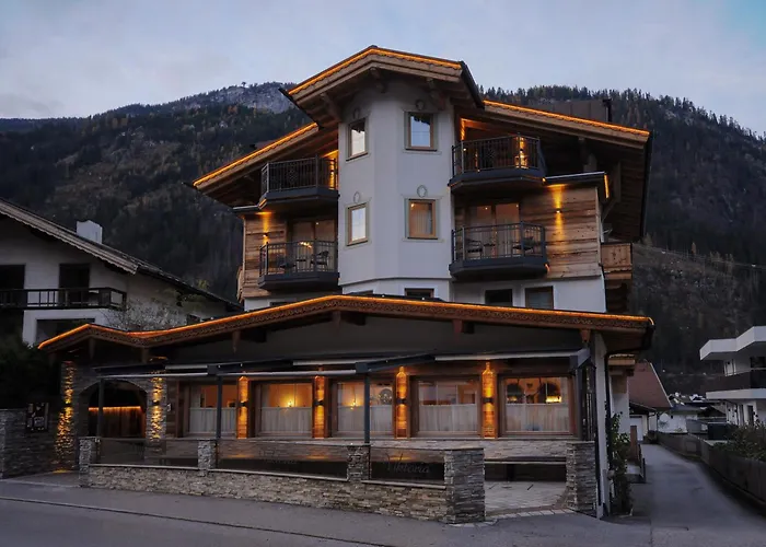 Hotel Viktoria & Landhaus Joggl Mayrhofen
