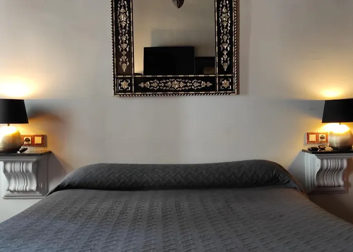 Hotel la Boheme Caces