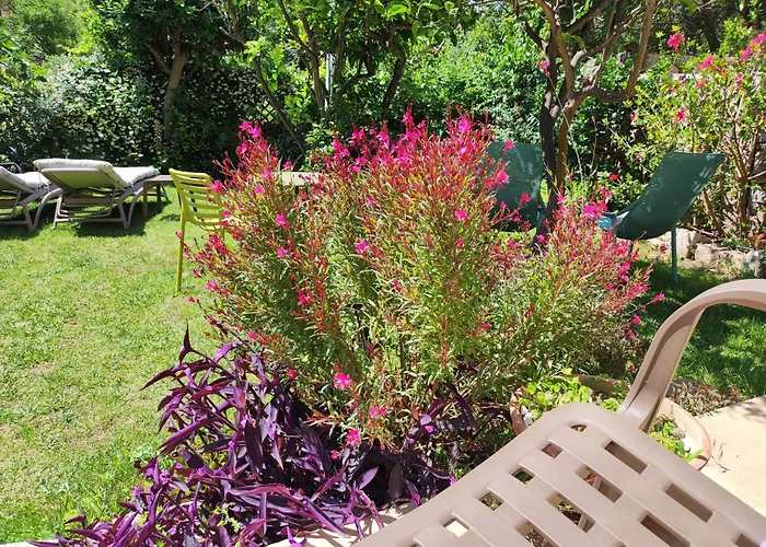 Il Giardino Di Tatiana Rooms La Maddalena 