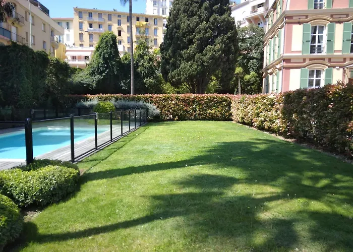 Intercontinental Superbe Appartement Avec Piscine Menton