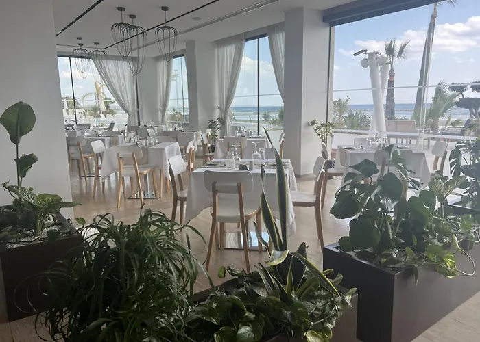 Lebay Beach Hotel Larnaka