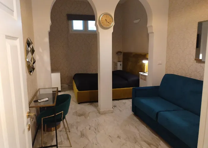 B&B Mini Hotel Incity-Close Train Station And Port- Salerno
