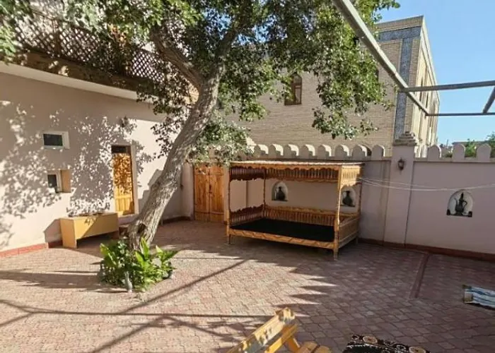 Guest House Orzu