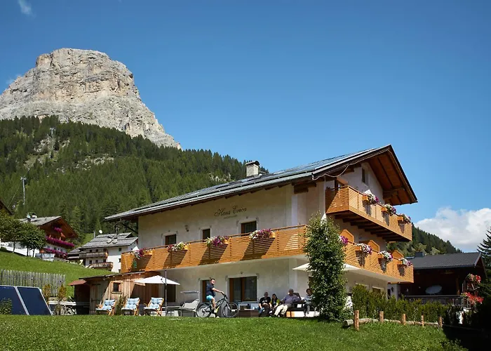 Pensione Haus Erica Colfosco