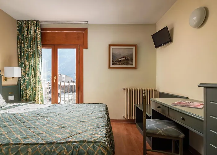 Hotel Sant Jordi By Alegria Andorra la Vieja