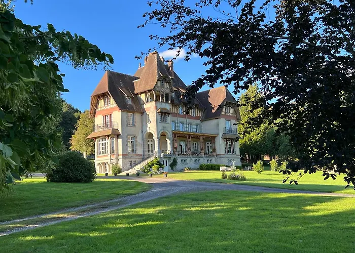 Chateau du Gue aux Biches Bagnoles de l'Orne Normandie