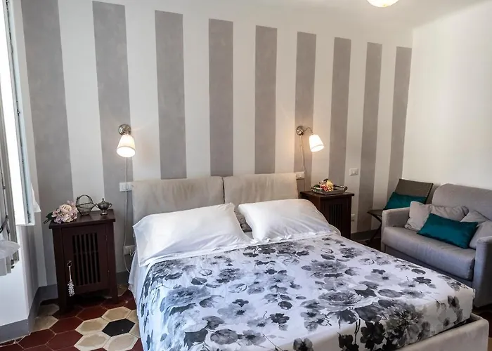 Hotel Casa Giangarè Sarzana