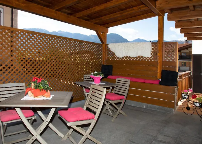 Hotel Garni Manuela Cavalese