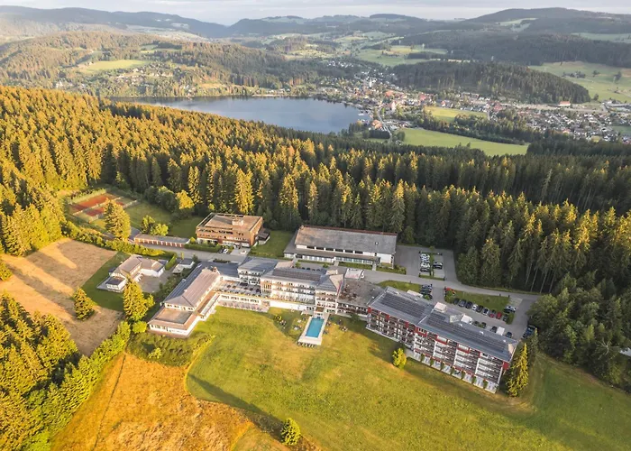 Schwarzwald Wellnesshotel SAIGERHÖH I Spa Golf&Wandern über dem Titisee Lenzkirch