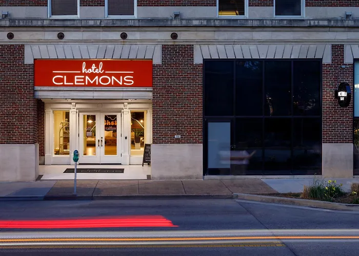 Hotel Clemons