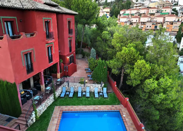 Hoteles en Cenes De La Vega